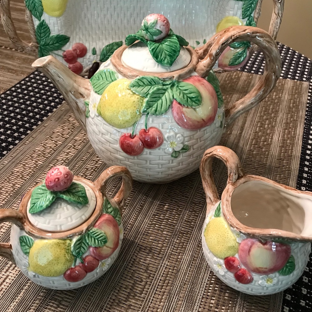 Fitz and Floyd Ceramic Tea Set